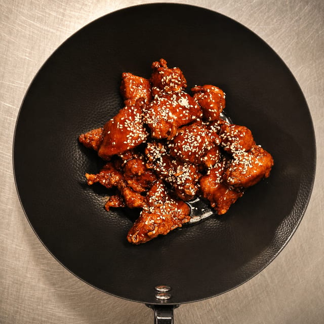 Sesame Chicken Lunch.
